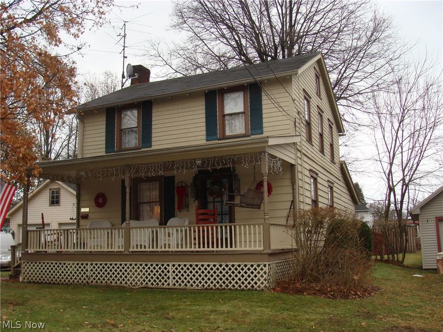 A true diamond in the rough.  Cozy, quaint 2 story with 3 bedrooms, one & half baths.  Large eat in kithchen, formal dining, foyer, long living room.  Oak hardwood floors.  Open front porch and back porch.  Includes appliances. Shaded-treed back yard.  Very spacious park like setting.  Newer 2 car garage.