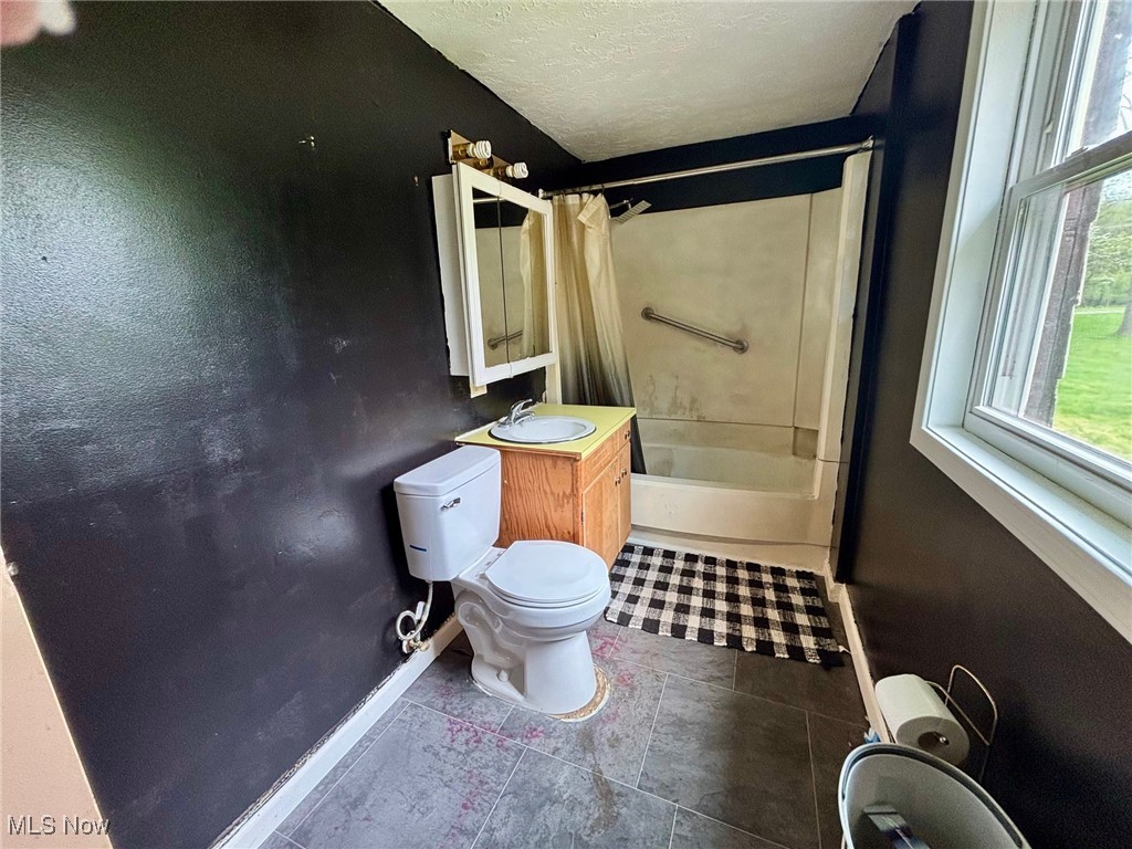 1176 Fairchild Avenue, Kent, Ohio image 12