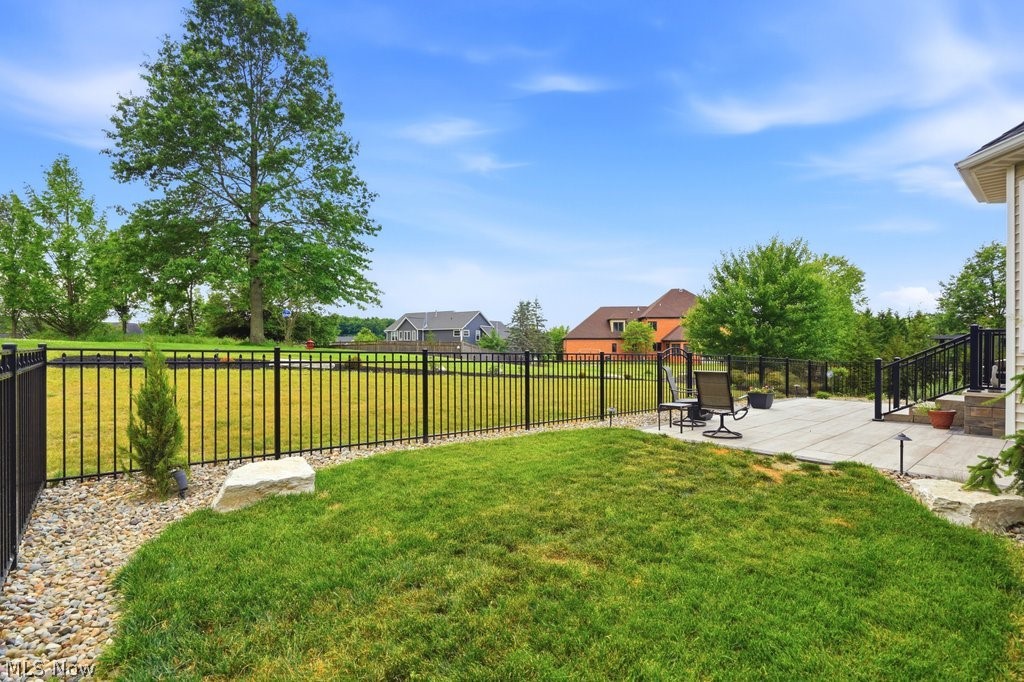 1180 Windward Lane