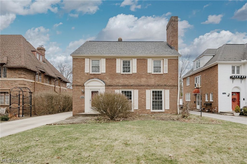 Photo of 19615 Scottsdale Boulevard, Shaker Heights, OH 44122 (MLS # 5190807)