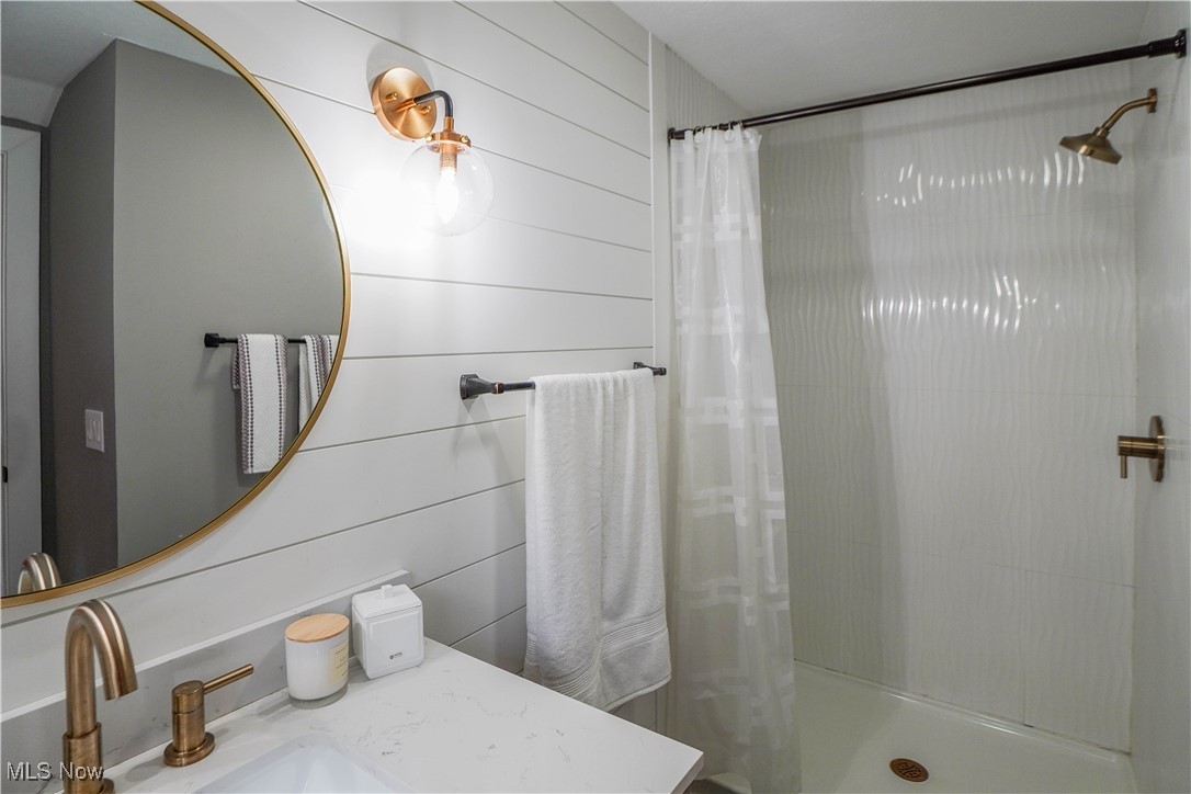 Portage Lakes Reservoir Lands - Residential