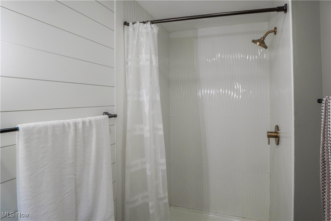 Portage Lakes Reservoir Lands - Residential