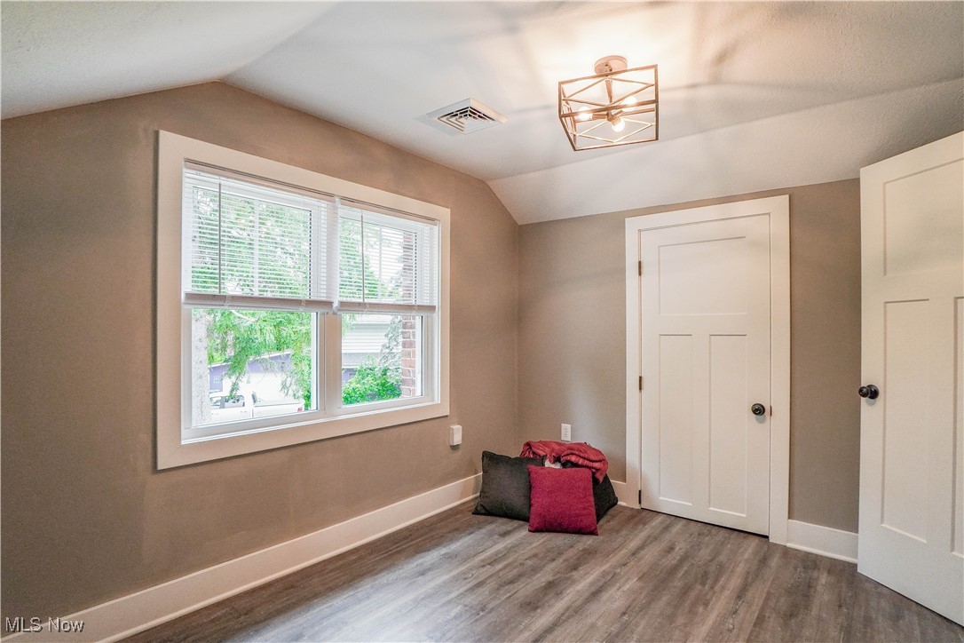 Portage Lakes Reservoir Lands - Residential