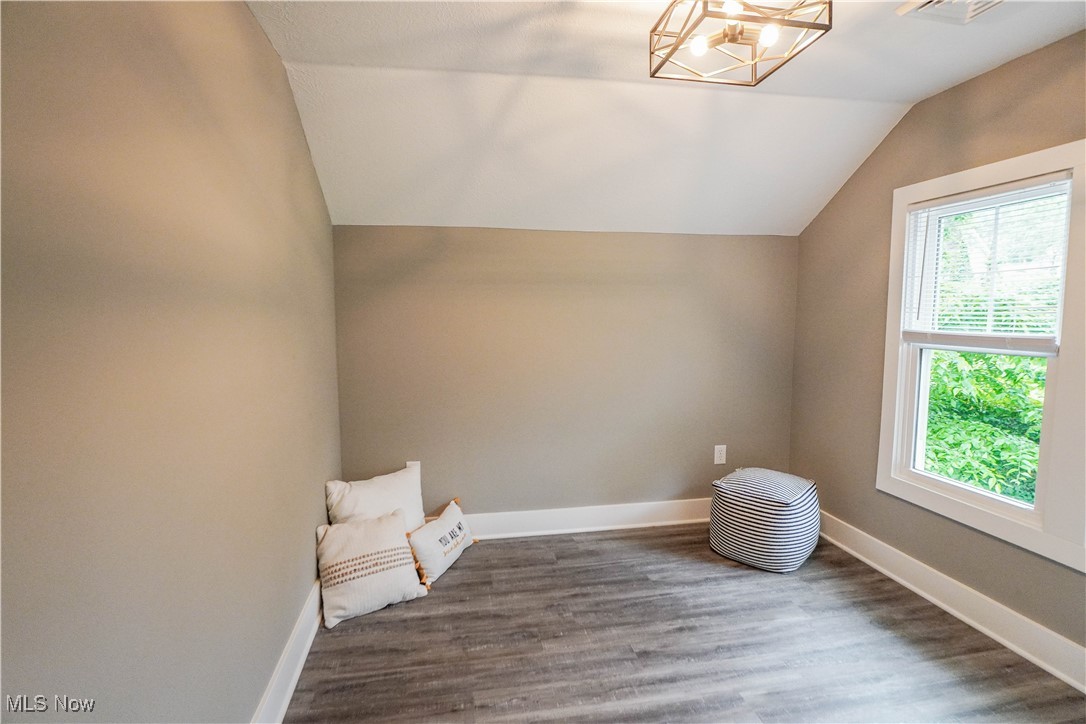 Portage Lakes Reservoir Lands - Residential