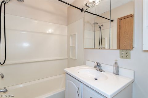 Tiny photo for 4671 Milford Dr. Dr, Perry, OH 44081 (MLS # 5190423)