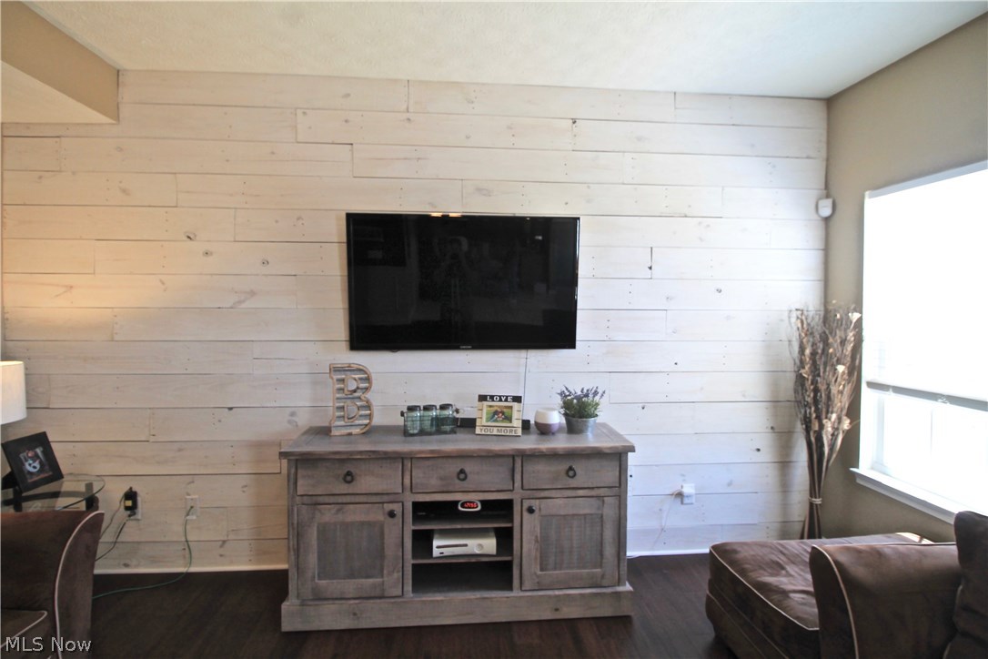 Lakes/Franklin Mills Ph 04 - Residential