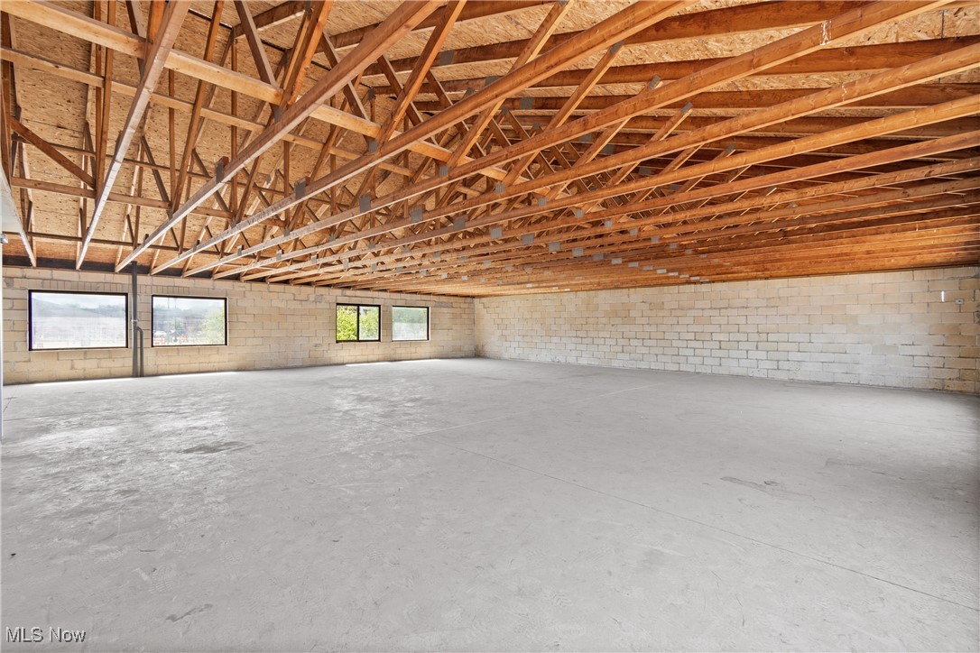 Massillon - Commercial Sale