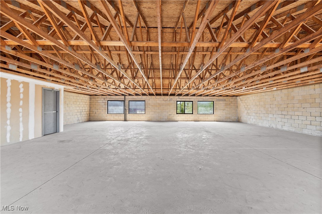 Massillon - Commercial Sale