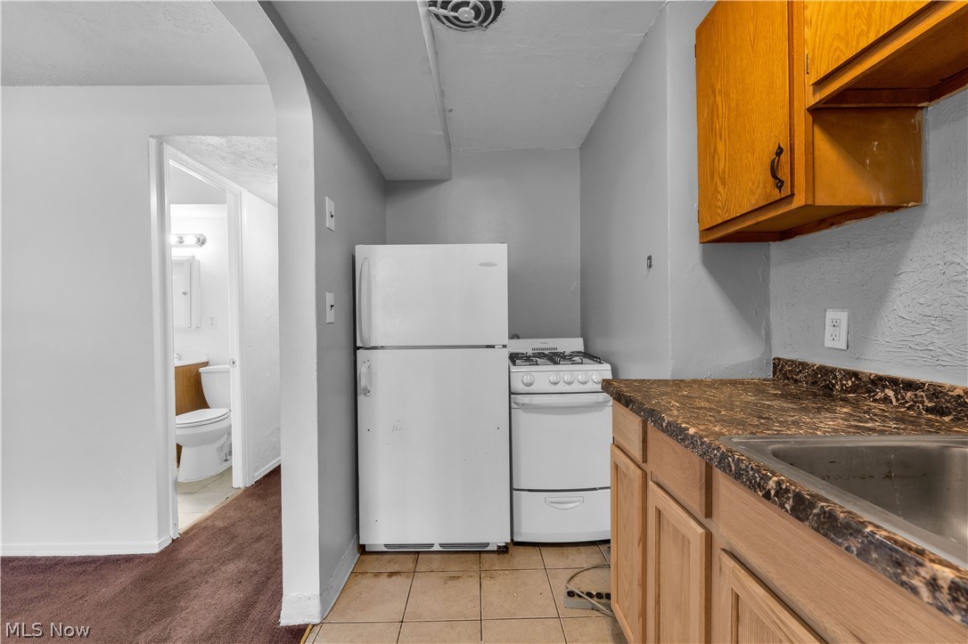 Hanks & Maresh - Residential Lease