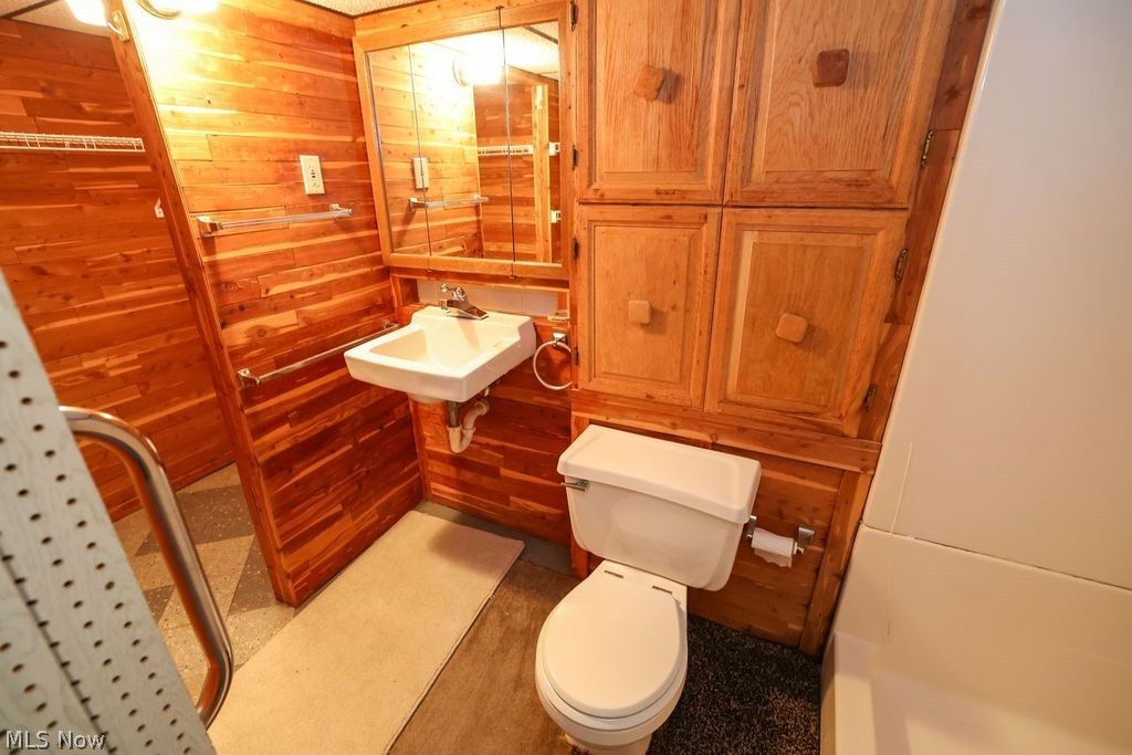 Brookwood Beach Estates - Residential