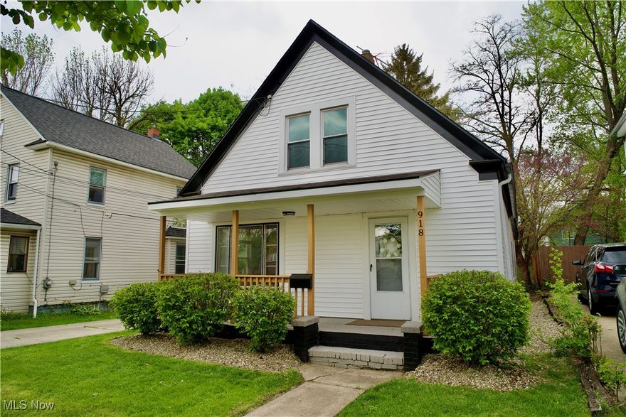 This beautifully updated 3-bedroom, 1-bath bungalow has all the charm of a classic home with all the perks of a modern upgrade. Enjoy a brand-new kitchen and bathroom, fresh finishes throughout, and a cozy, functional layout perfect for daily living.

Step outside to a generously sized backyard, ideal for barbecues, play, or peaceful evenings under the stars. A 1-car detached garage adds convenience, and the unbeatable location puts you close to hiking trails, local restaurants, and shopping. A true gem ready to welcome you home.