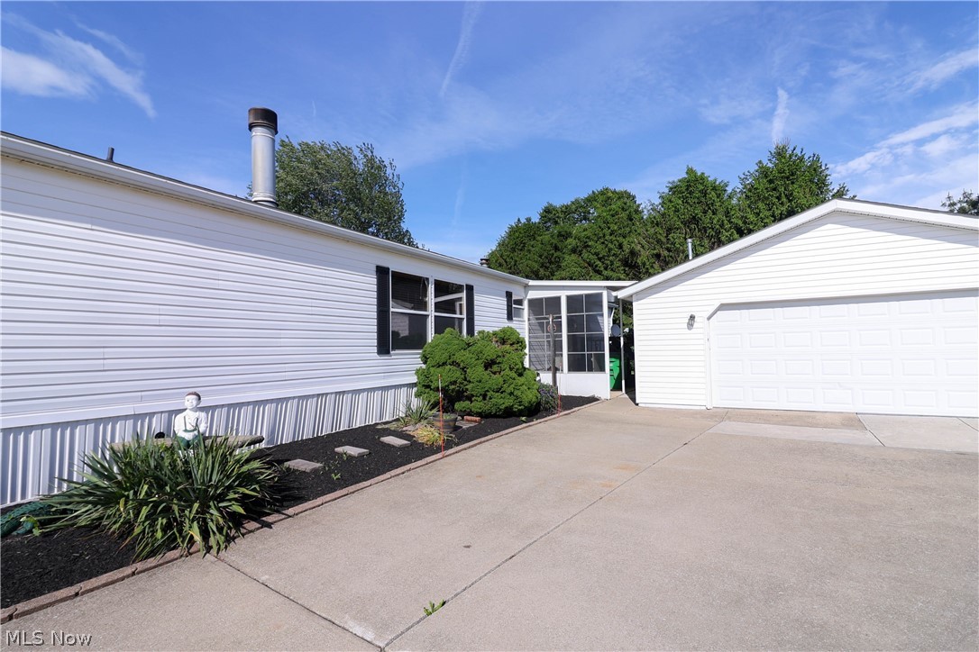 Golfway Pines - Residential