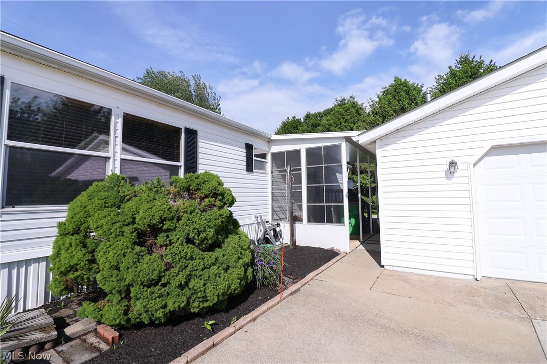 Golfway Pines - Residential