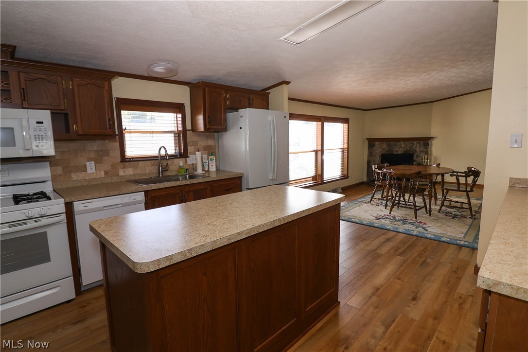 Golfway Pines - Residential