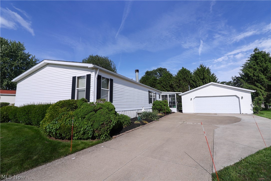 Golfway Pines - Residential