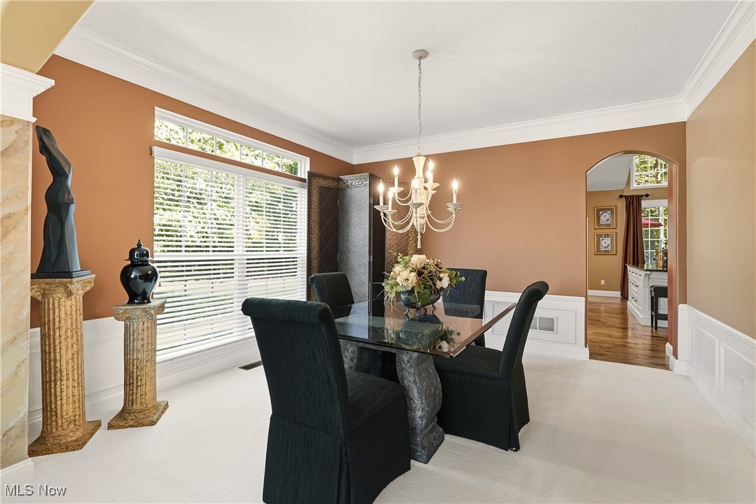 Twinsburg, Ohio 44087, United States, 4 Bedrooms Bedrooms, ,5 BathroomsBathrooms,Residential,Pending,214039