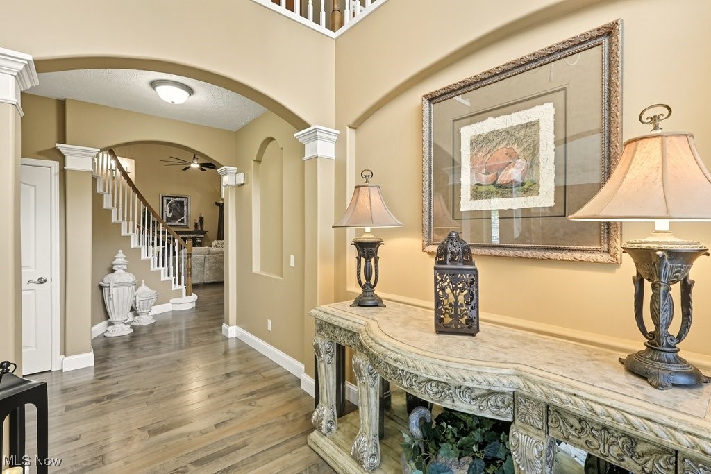 Twinsburg, Ohio 44087, United States, 4 Bedrooms Bedrooms, ,5 BathroomsBathrooms,Residential,Pending,214039