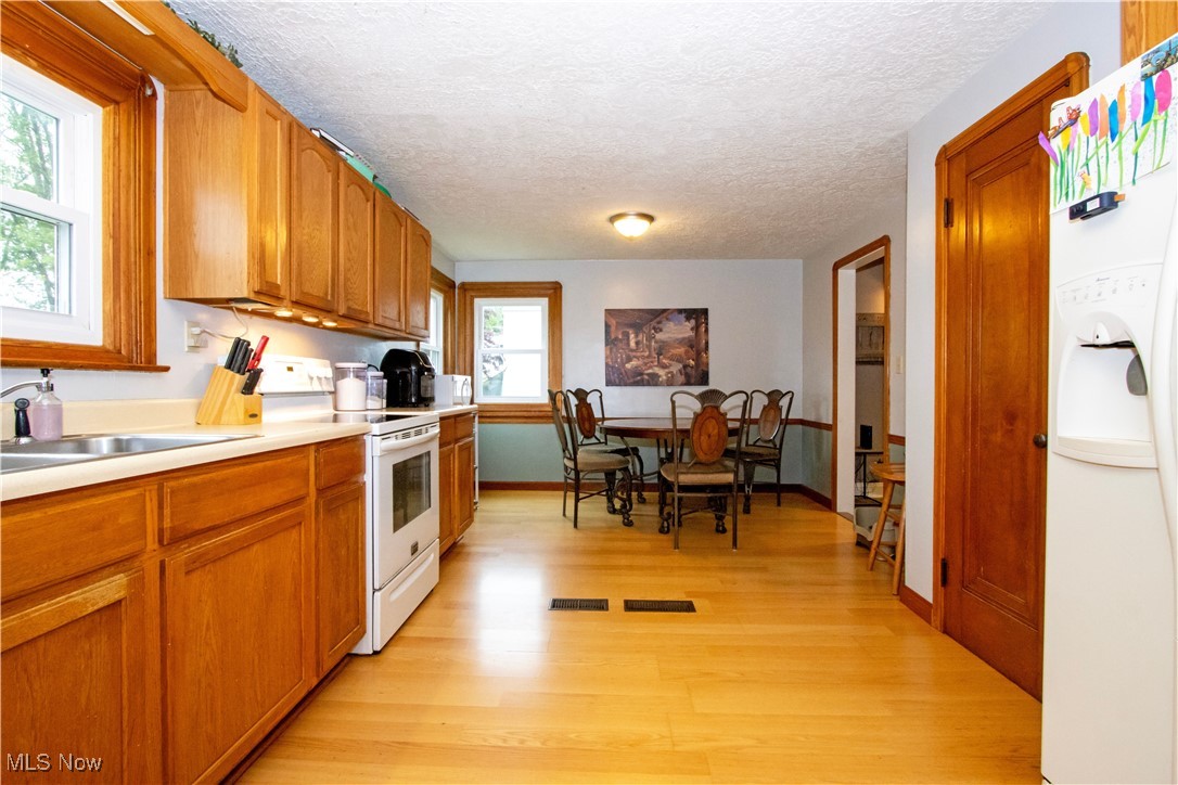 320 S Mill Street, Orrville, Ohio image 3
