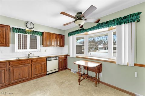Tiny photo for 4281 Plumwood Drive, North Olmsted, OH 44070 (MLS # 5179619)