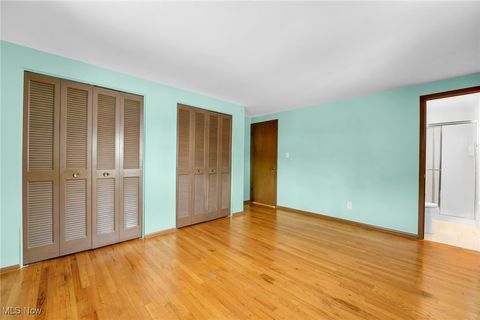 Tiny photo for 4281 Plumwood Drive, North Olmsted, OH 44070 (MLS # 5179619)