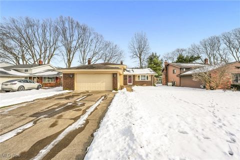 Tiny photo for 4281 Plumwood Drive, North Olmsted, OH 44070 (MLS # 5179619)
