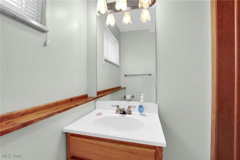 Tiny photo for 4281 Plumwood Drive, North Olmsted, OH 44070 (MLS # 5179619)