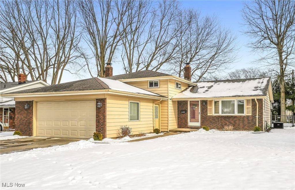 Photo of 4281 Plumwood Drive, North Olmsted, OH 44070 (MLS # 5179619)