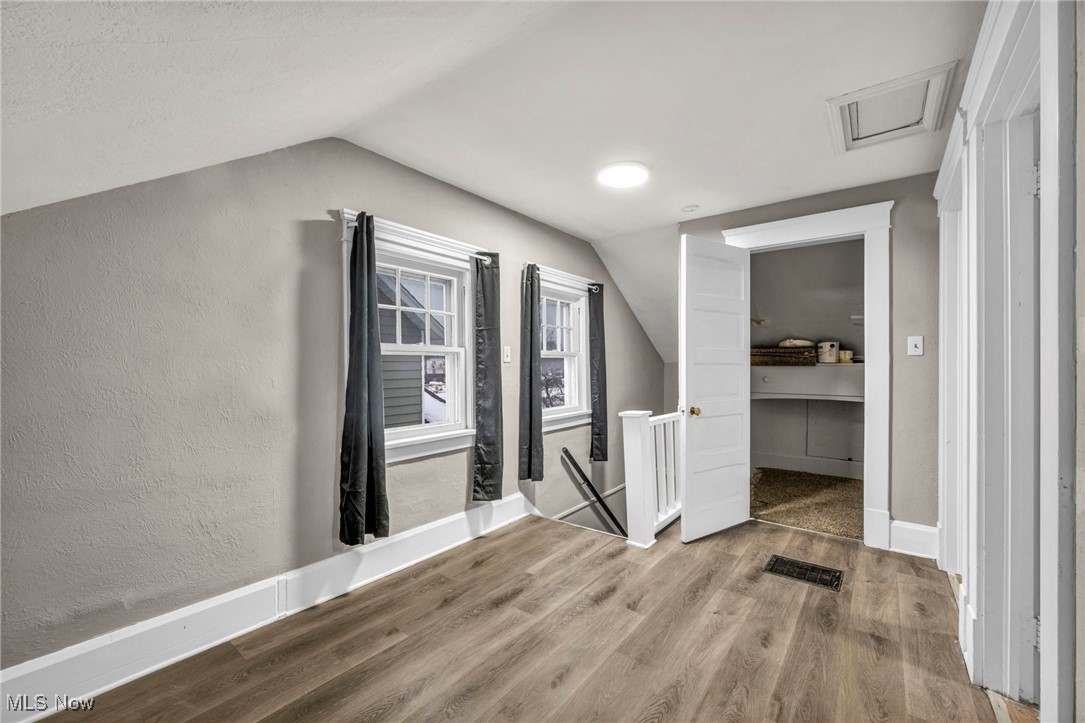 Fly Boyntons 1 Sl Add - Residential