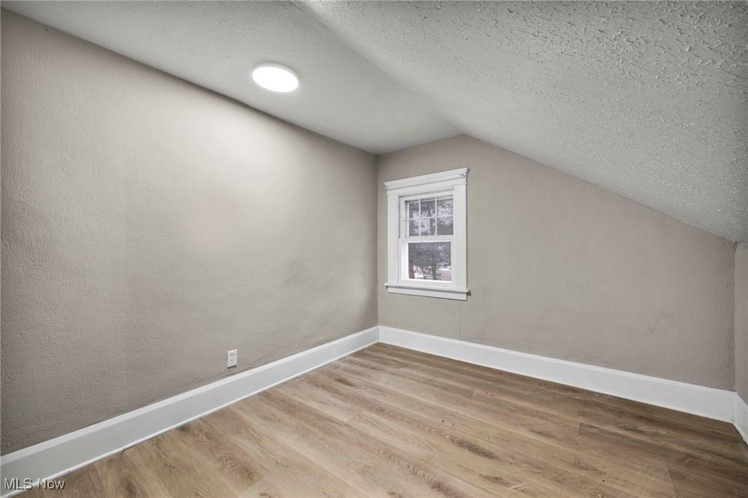 Fly Boyntons 1 Sl Add - Residential