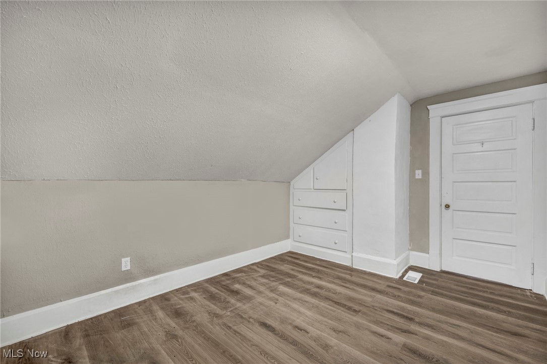 Fly Boyntons 1 Sl Add - Residential