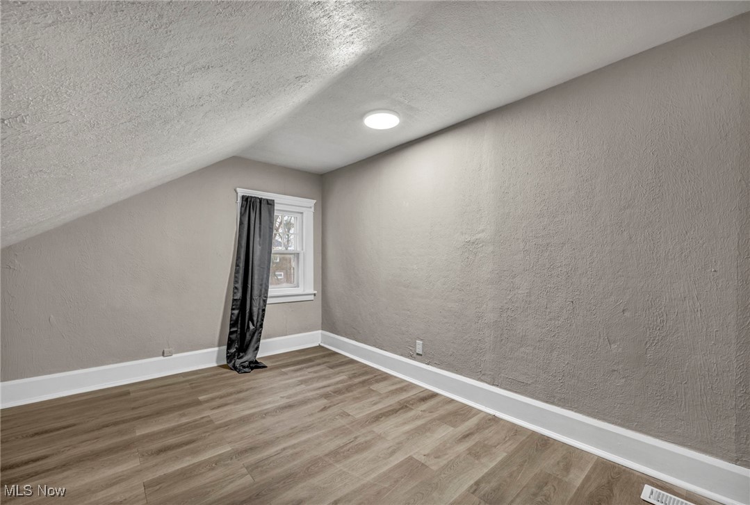 Fly Boyntons 1 Sl Add - Residential