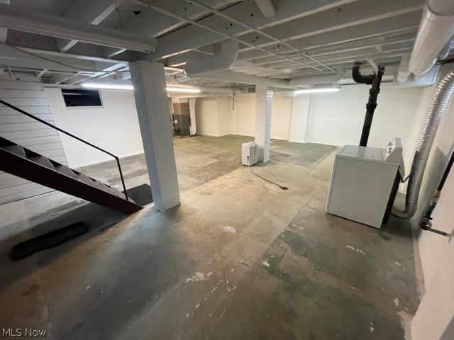 Cole Nursery Co Develop - Residential Lease