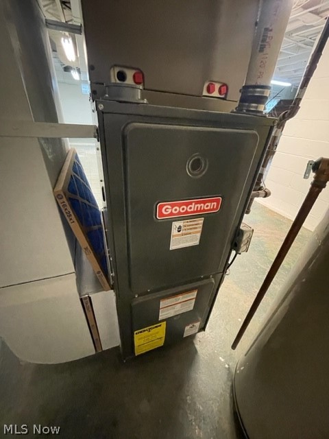 Cole Nursery Co Develop - Residential Lease