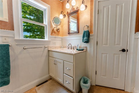 Tiny photo for 64575 Pigeon Gap Road, Cambridge, OH 43725 (MLS # 5221884)