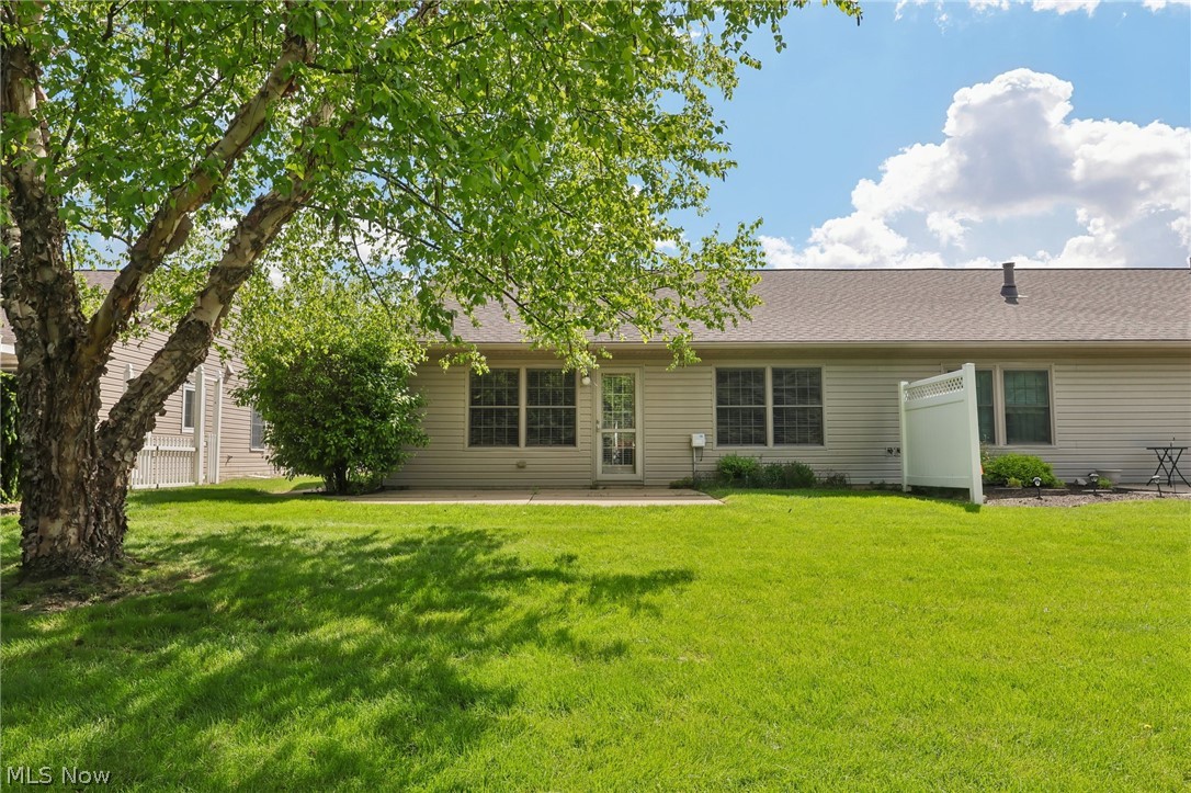 Lakefield Manor Condo - Residential