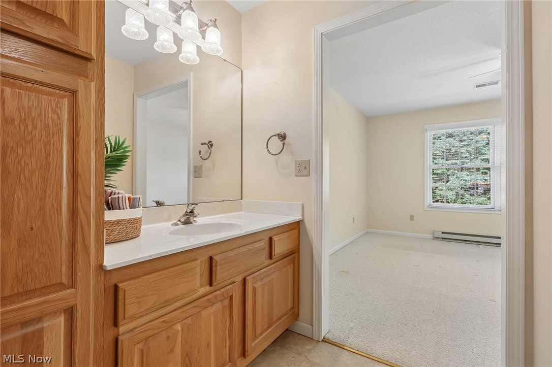 Lakefield Manor Condo - Residential
