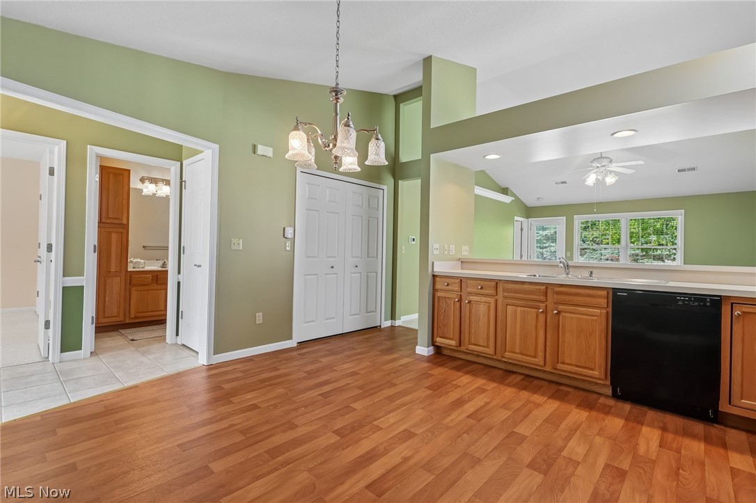 Lakefield Manor Condo - Residential