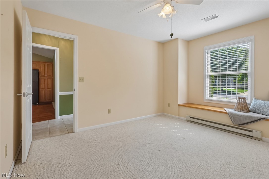 Lakefield Manor Condo - Residential