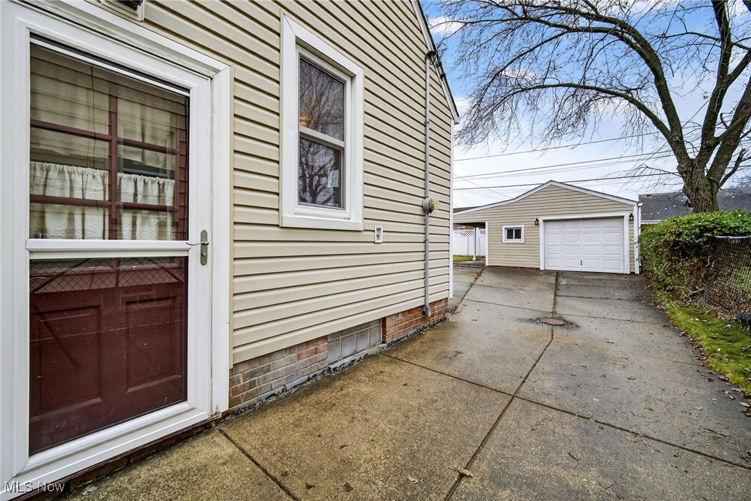 Ridgewood 02 - Residential