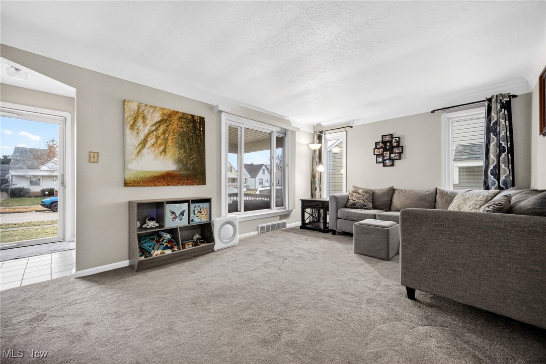 Ridgewood 02 - Residential