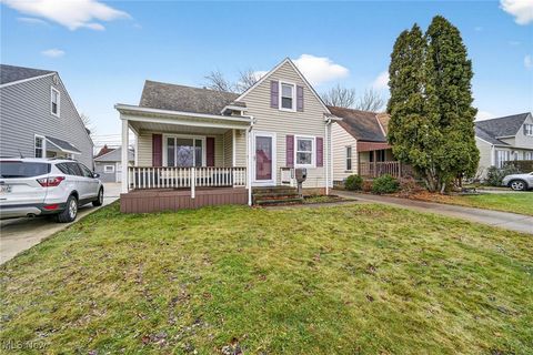 8219 Renwood Drive Parma OH 44129