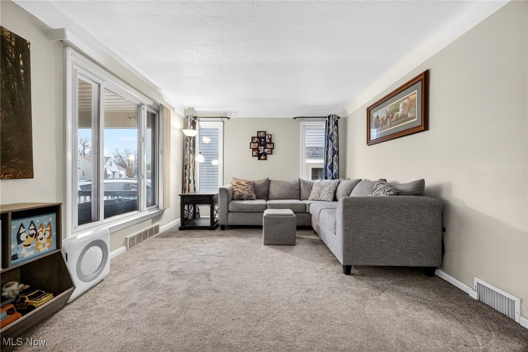 Ridgewood 02 - Residential