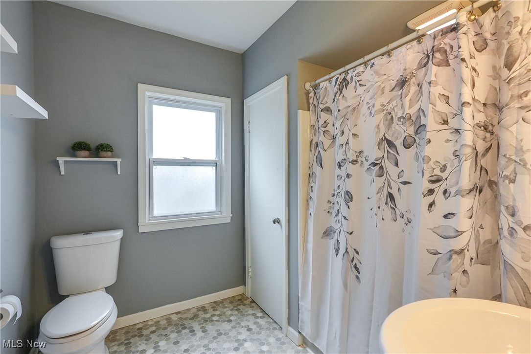 Mars E Wagar - Residential