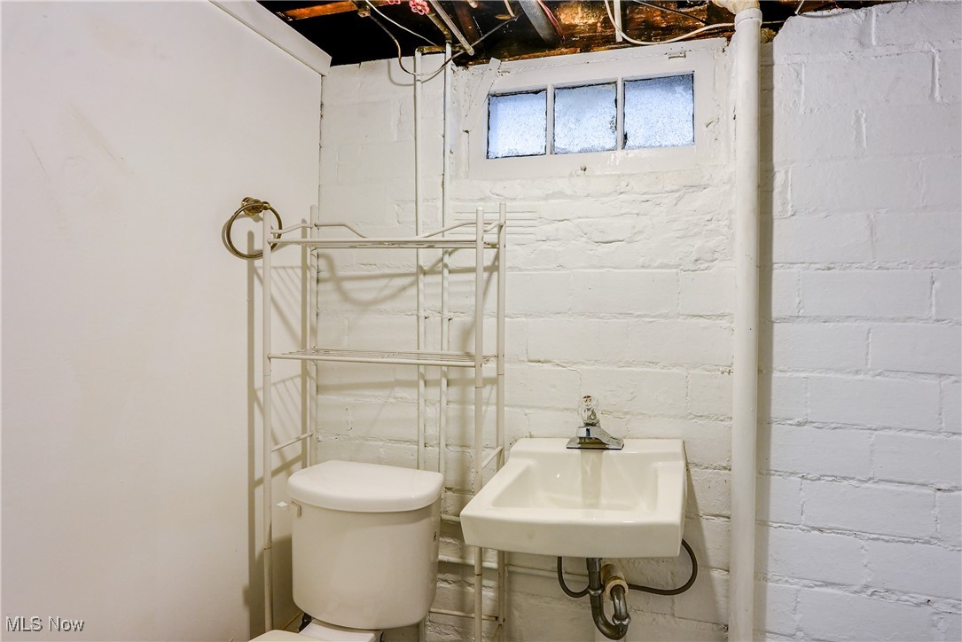 Mars E Wagar - Residential