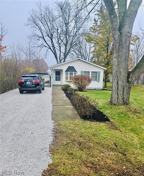 Homes For Sale - 2644 Delaware Avenue<br/> Canton, OH 44706
