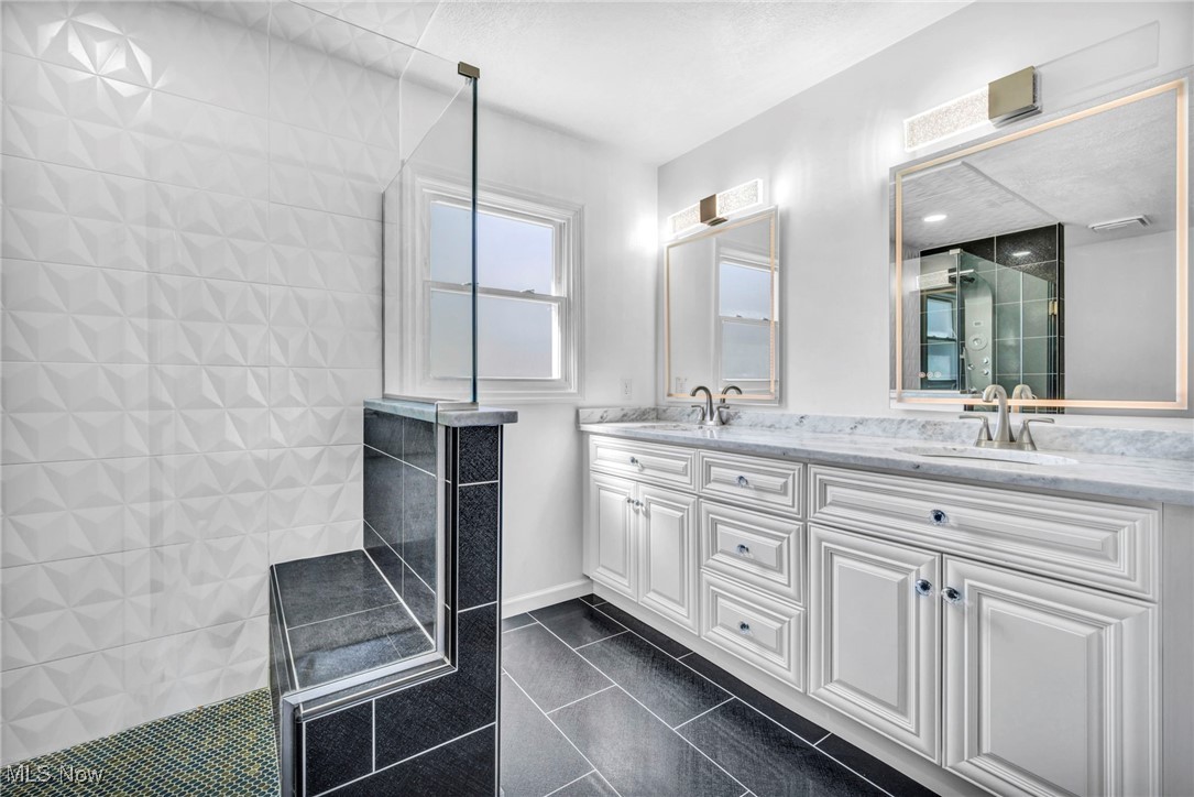 9941 River Oaks Drive, North Royalton, Ohio image 34