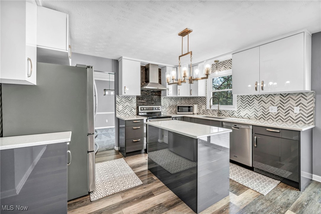 9941 River Oaks Drive, North Royalton, Ohio image 12