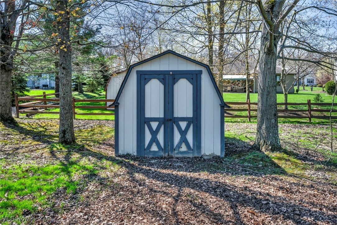9941 River Oaks Drive, North Royalton, Ohio image 48