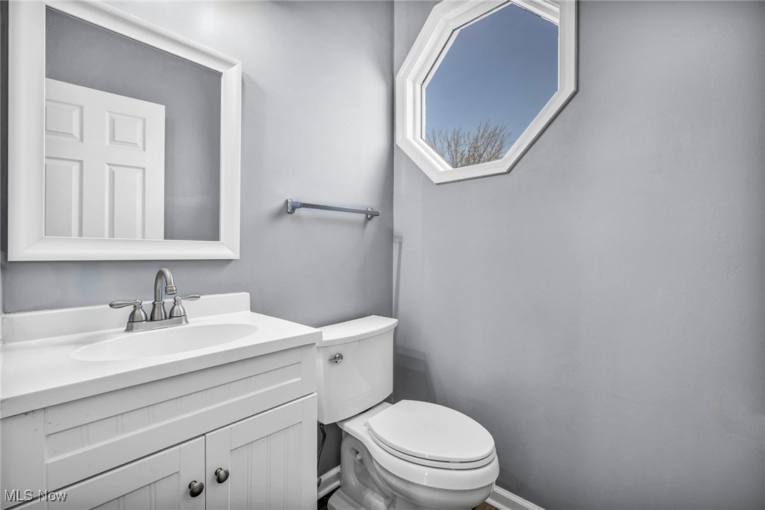 9941 River Oaks Drive, North Royalton, Ohio image 37
