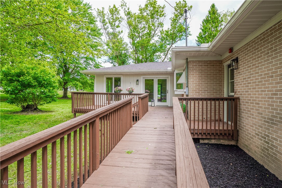 2078 S Medina Line Road, Wadsworth, Ohio image 38